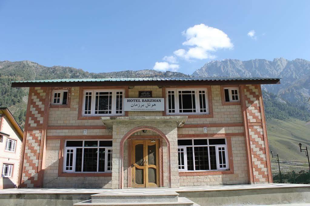 Hotel Barzman Sonāmarg Buitenkant foto